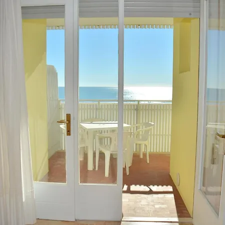 Apartman Aurora A *